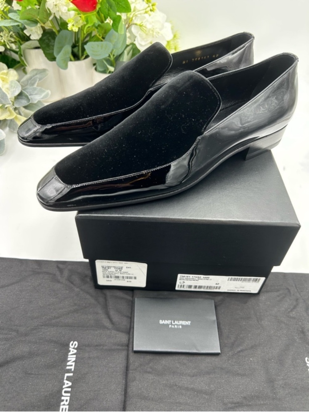 Men’s Saint Laurent black velvet/patent leather loafers size 42
